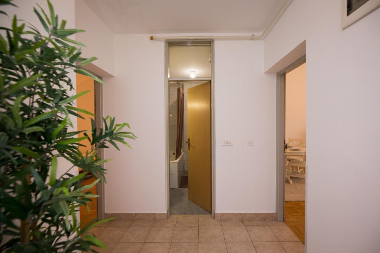 Apartman Ana Apartment Osijek Exterior photo