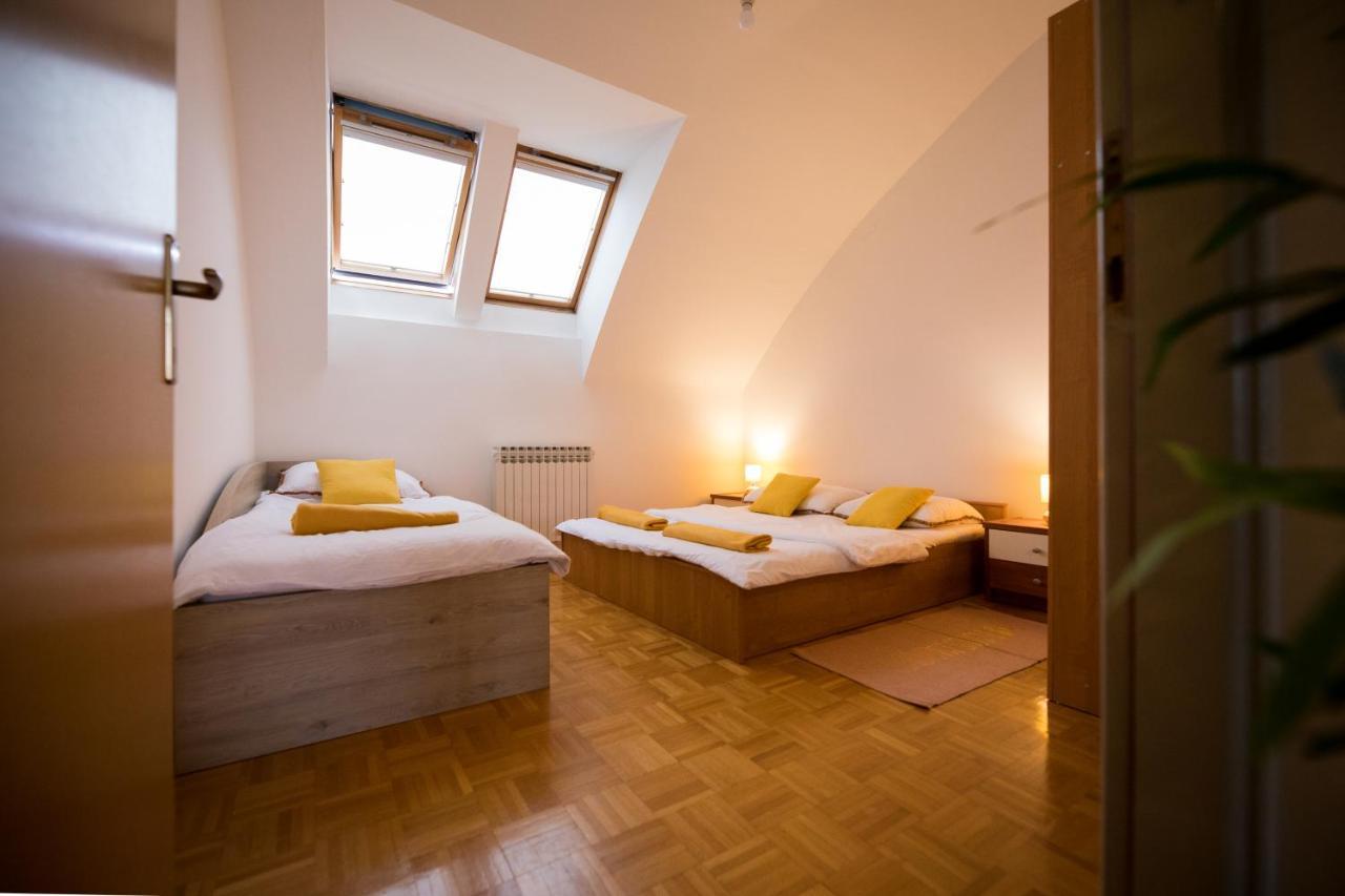 Apartman Ana Apartment Osijek Exterior photo