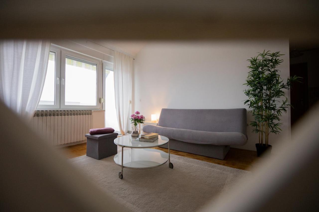 Apartman Ana Apartment Osijek Exterior photo